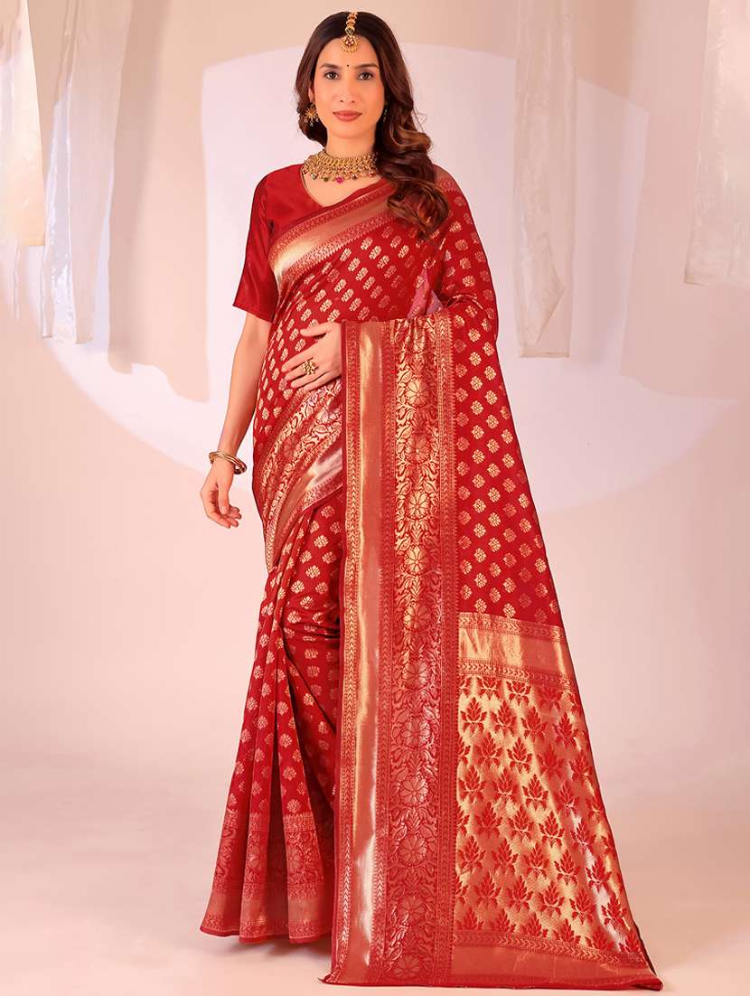 women self design banarasi saree with blouse