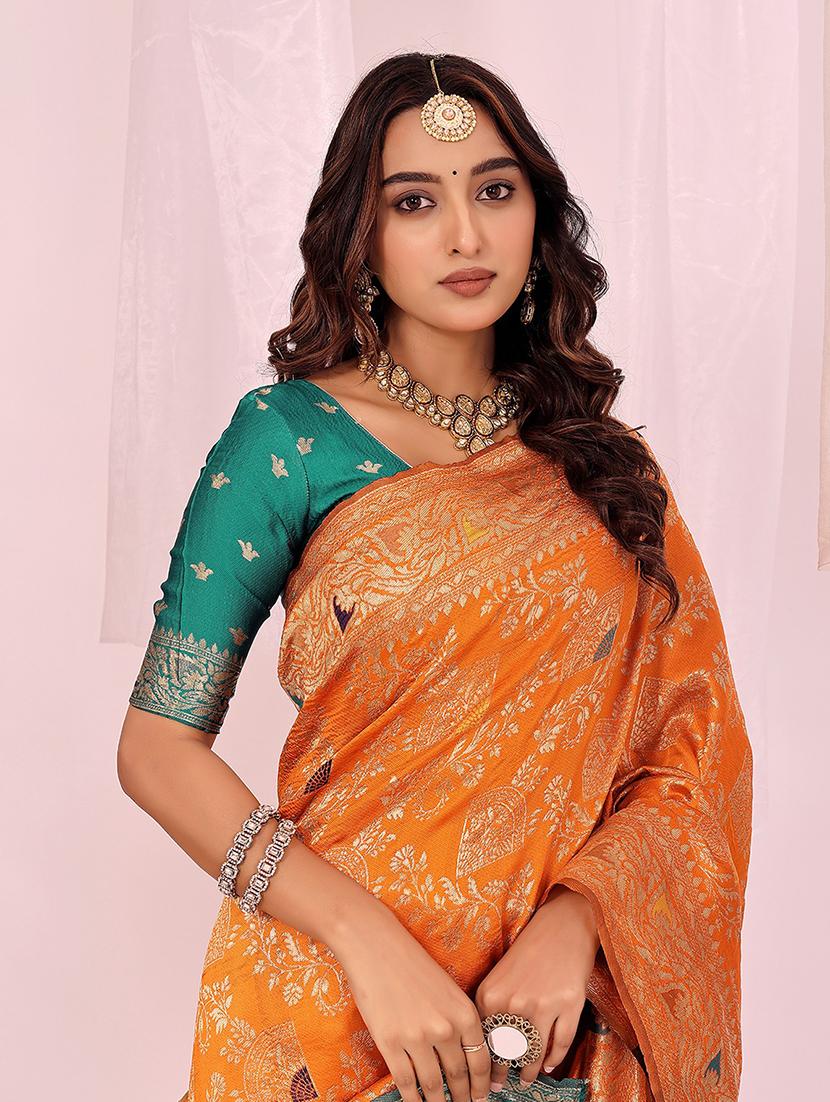 women self design banarasi saree with blouse - 22019146 - Standard Image - 1