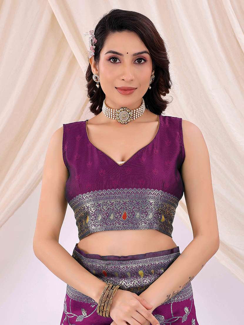 women self design banarasi saree with blouse - 22019174 - Standard Image - 1
