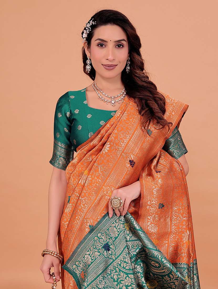 women self design banarasi saree with blouse - 22019191 - Standard Image - 1