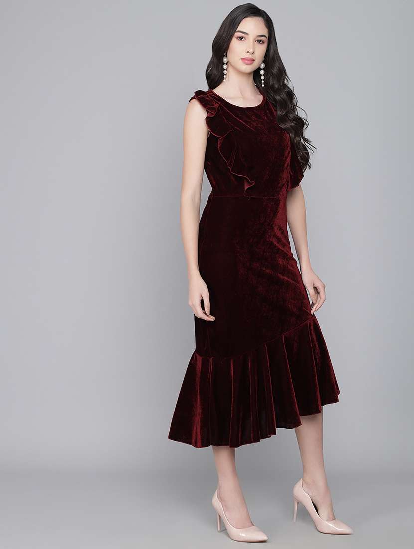 women solid sleeveless velvet tiered dress - 22019314 -  Standard Image - 1