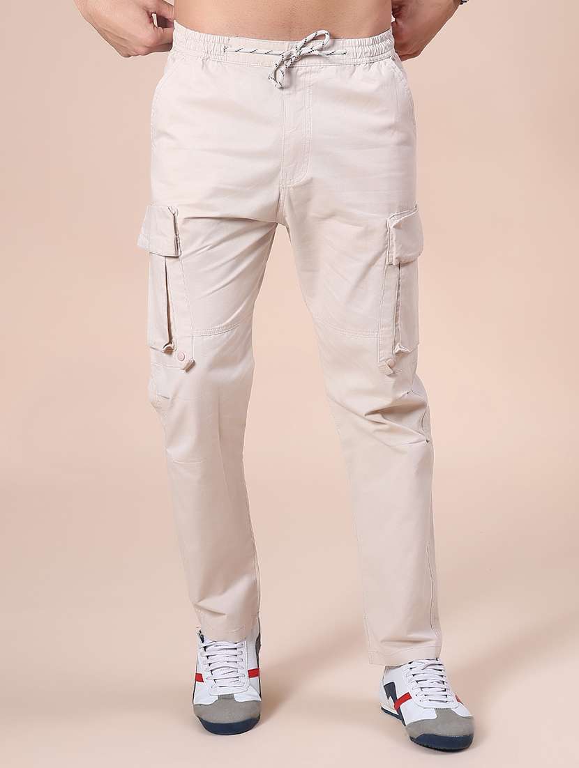 men solid mid rise regular fit cargo