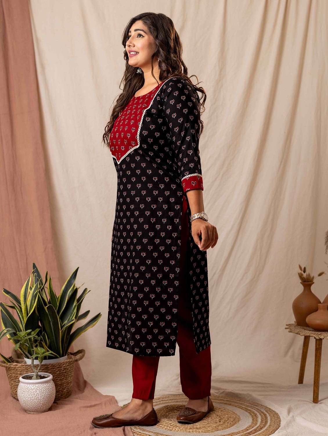 women printed three quarter sleeve straight kurta - 22019995 - Standard Image - 1