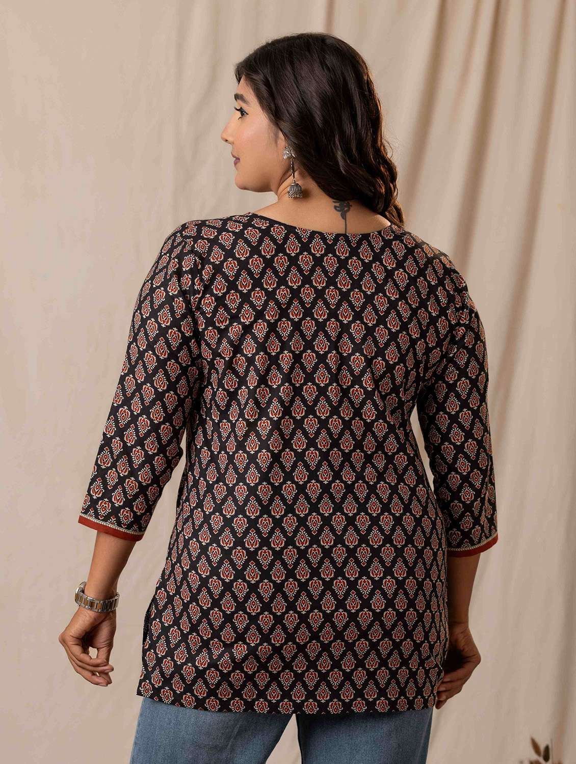 women printed three quarter sleeve straight kurta - 22020002 -  Standard Image - 1