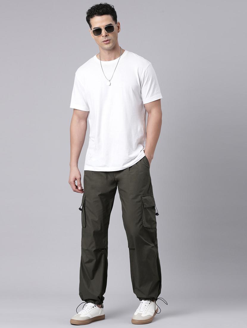 men solid mid rise relaxed fit cargo - 22020096 - Standard Image - 4