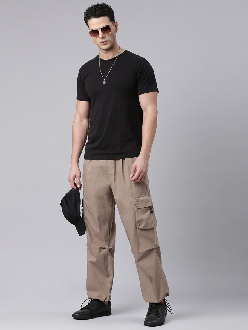 men solid mid rise relaxed fit cargo - 22020097 - Standard Image - 6