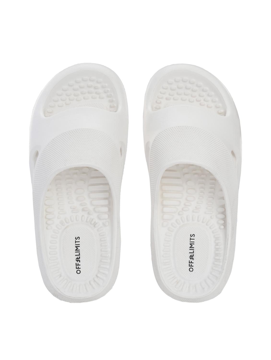 men solid slip on slider - 22020496 - Standard Image - 4