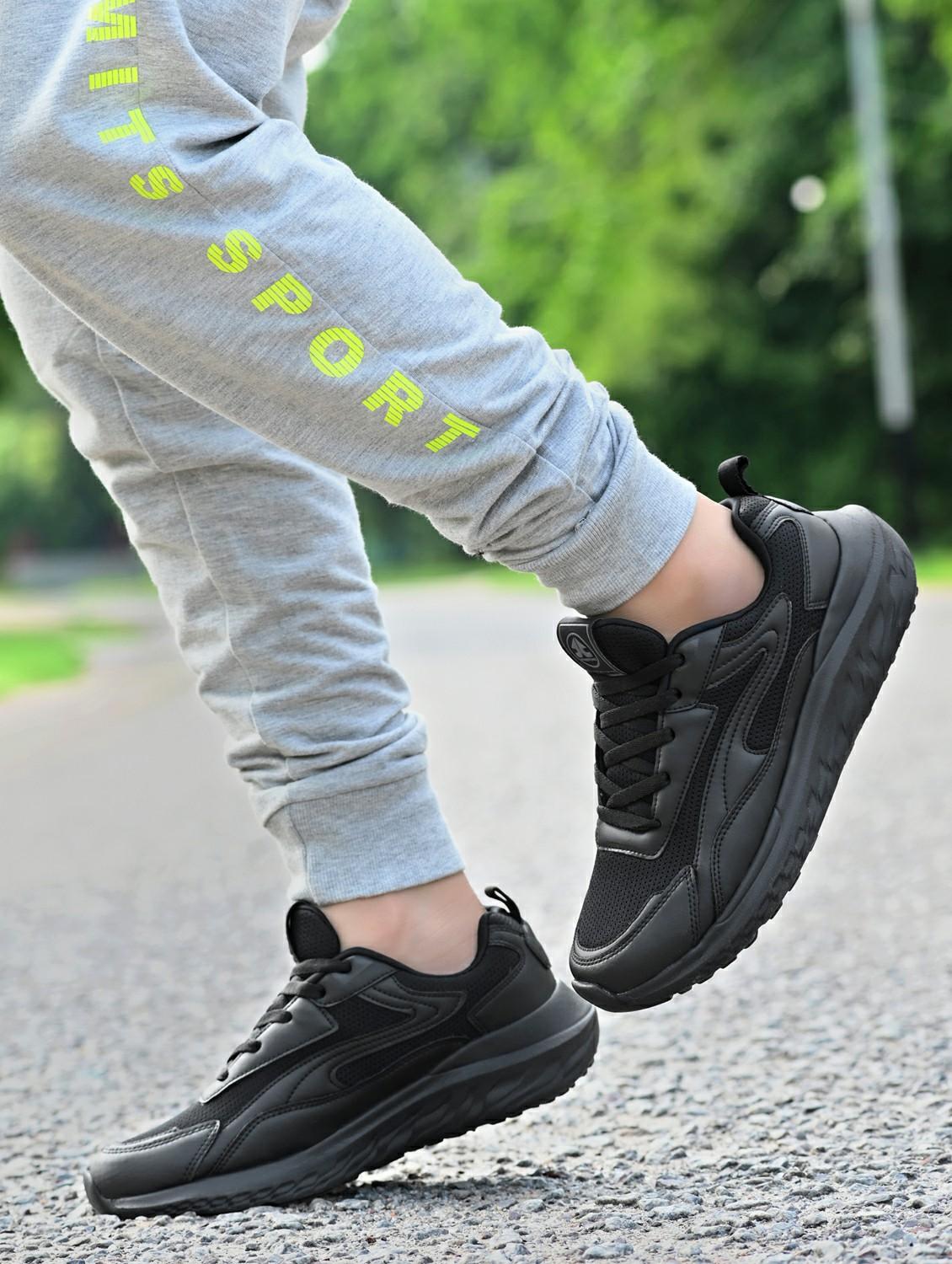 men solid lace up black sport shoe - 22020663 -  Standard Image - 1