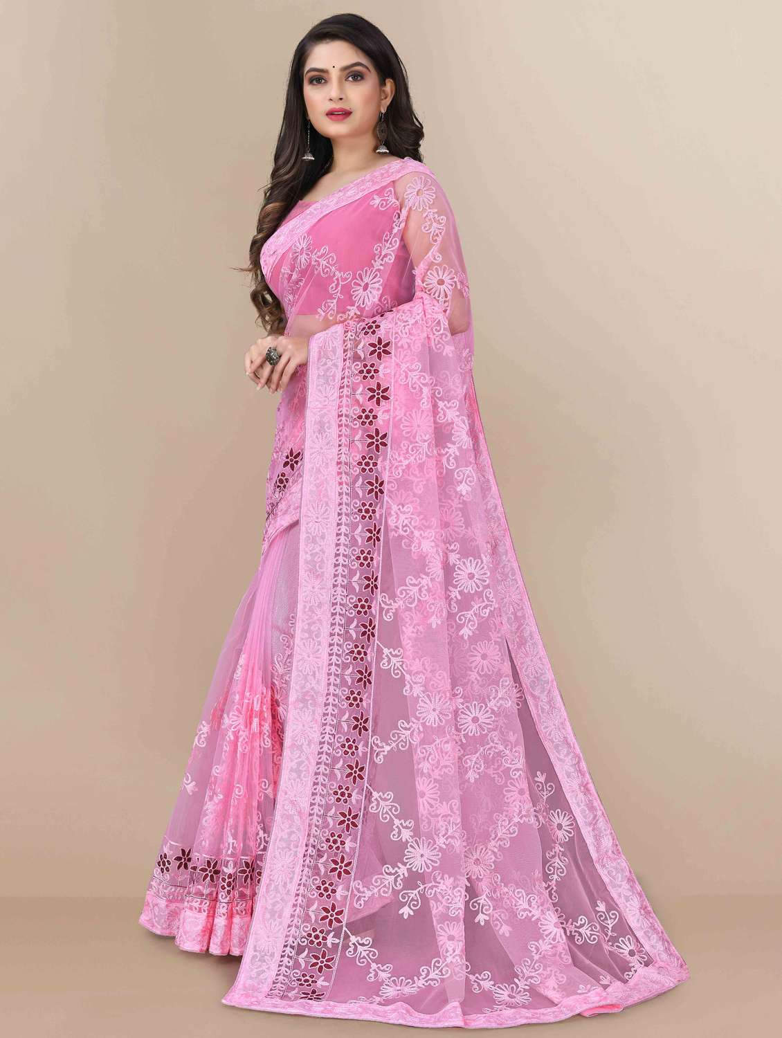 women solid with work embroidered saree with blouse - 22021347 -  Standard Image - 1