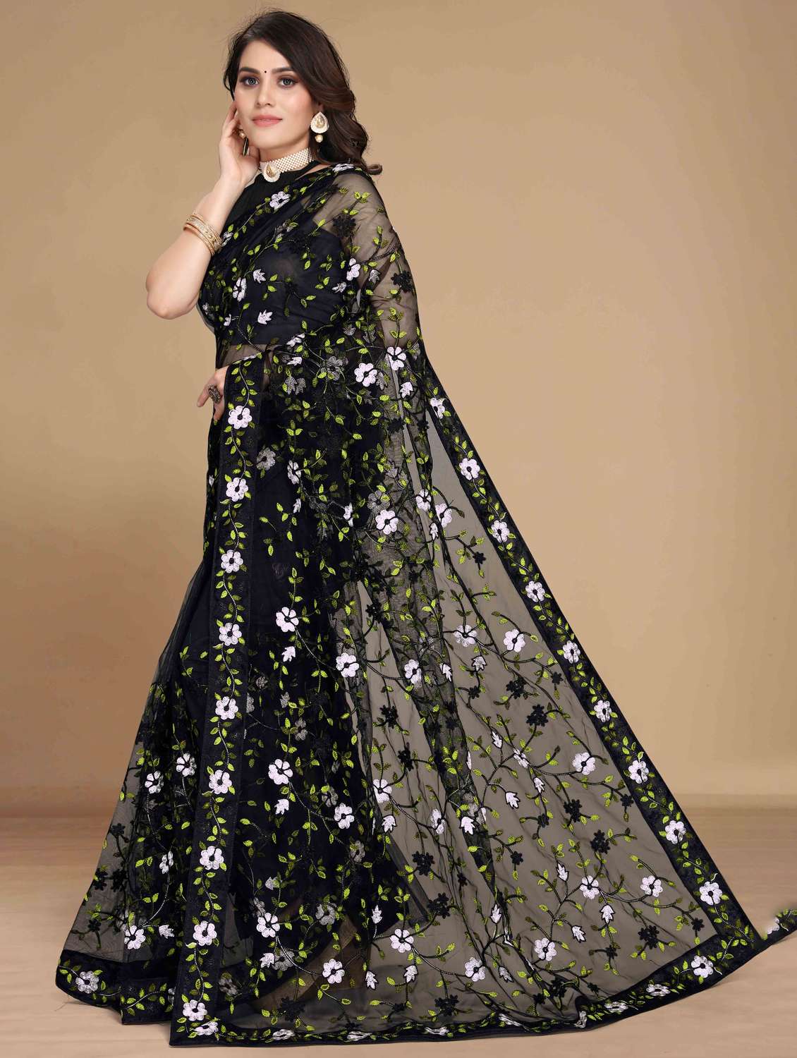 women floral embroidered saree with blouse - 22021352 -  Standard Image - 1