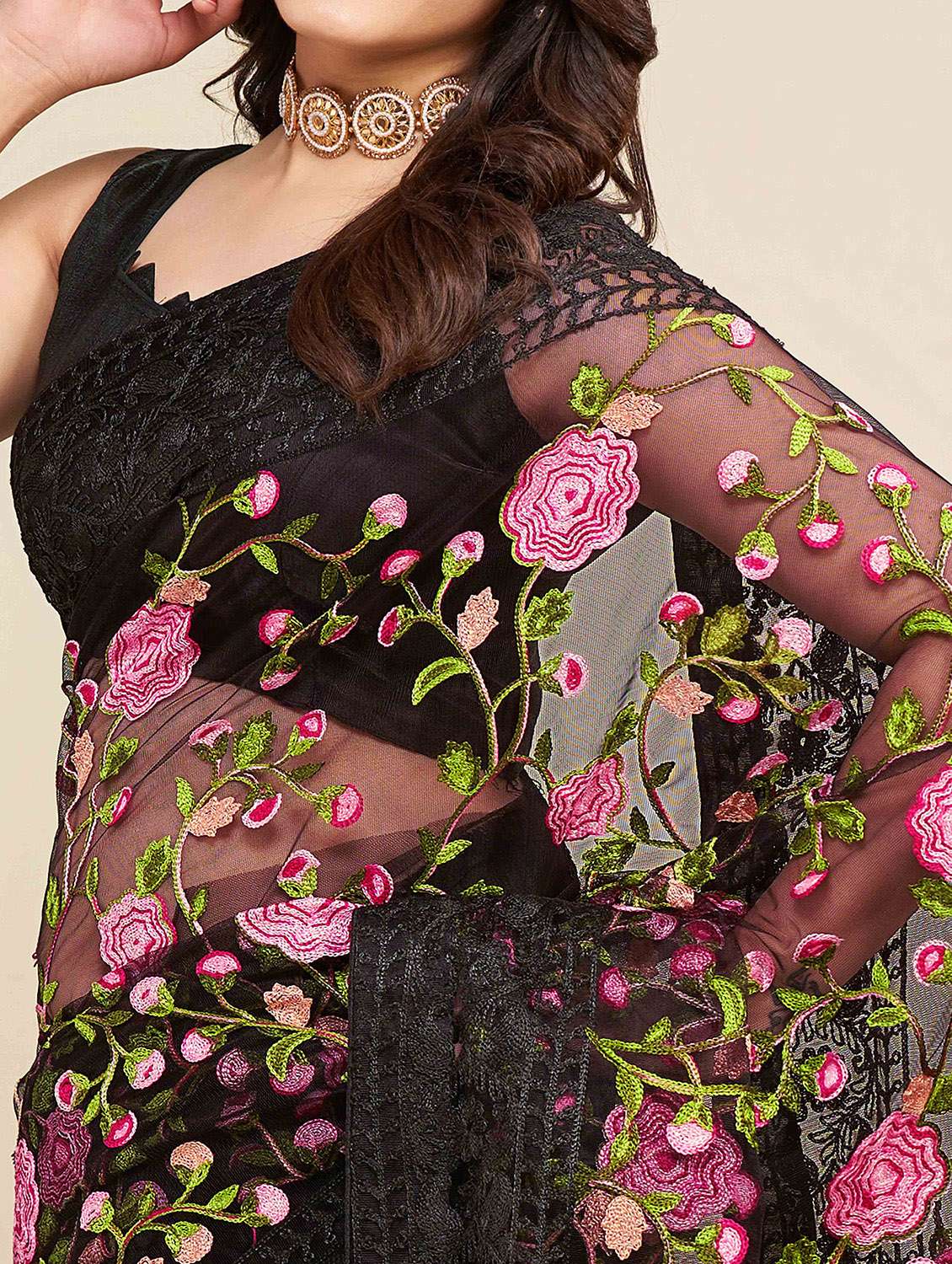 women floral embroidered saree with blouse - 22021361 -  Standard Image - 4