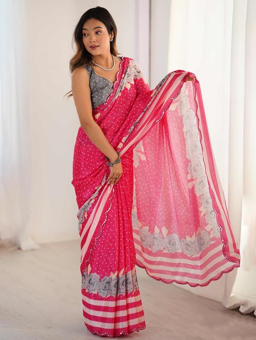 women floral printed saree with blouse - 22021439 -  Standard Image - 0