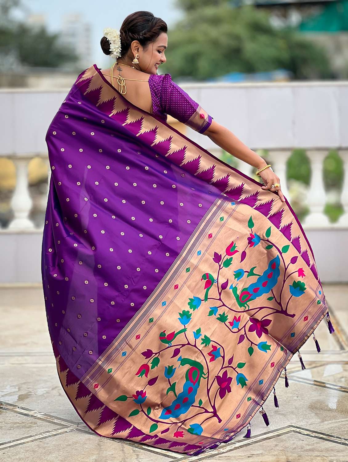 women self design paithani saree with blouse - 22022399 - Standard Image - 1