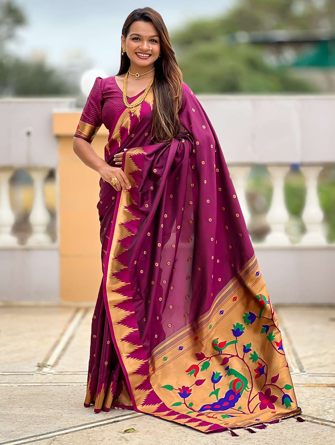 women self design paithani saree with blouse - 22022404 -  Standard Image - 4