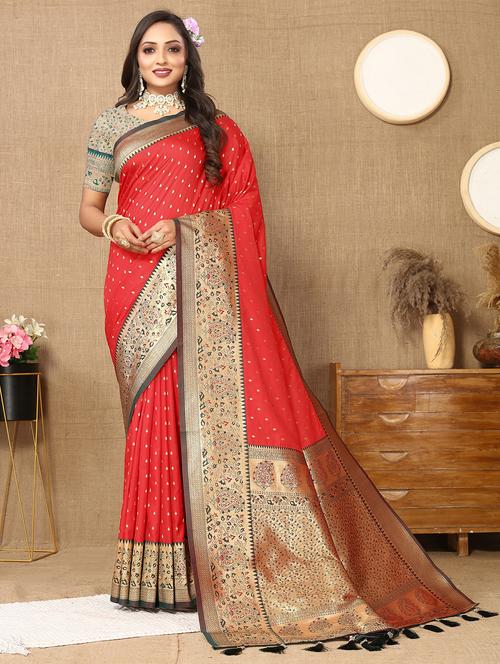women self design banarasi saree with blouse - 22022411 - Standard Image - 0