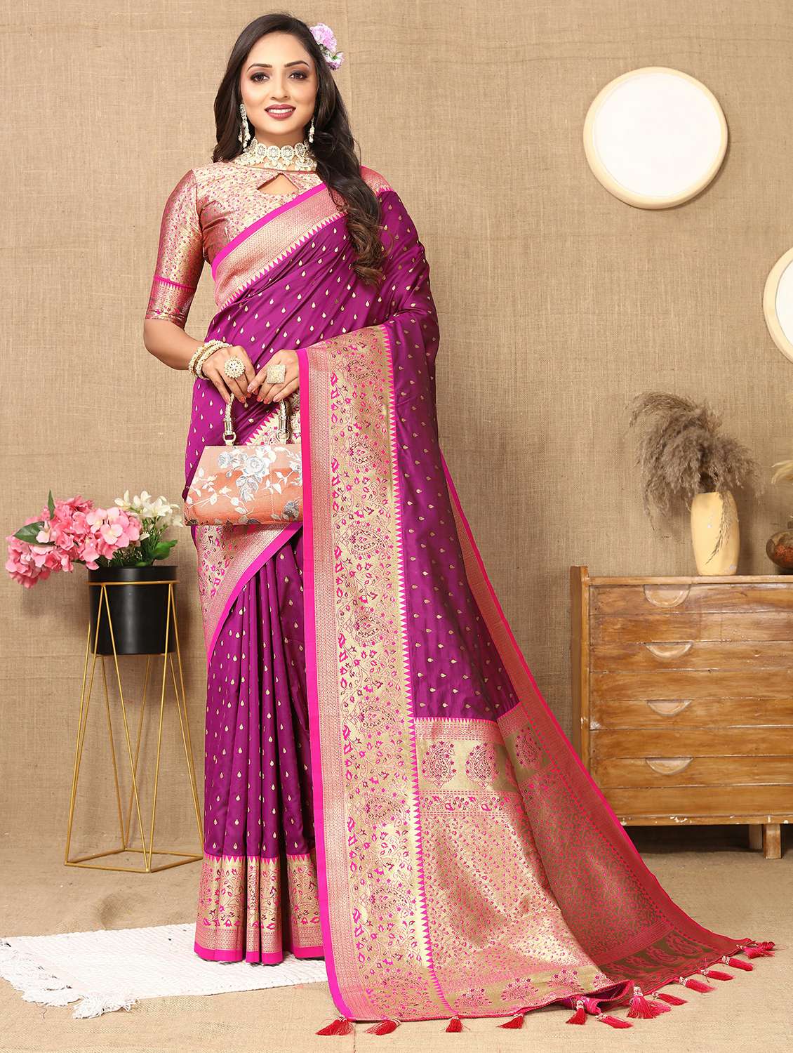 women self design banarasi saree with blouse - 22022412 -  Zoom Image - 0