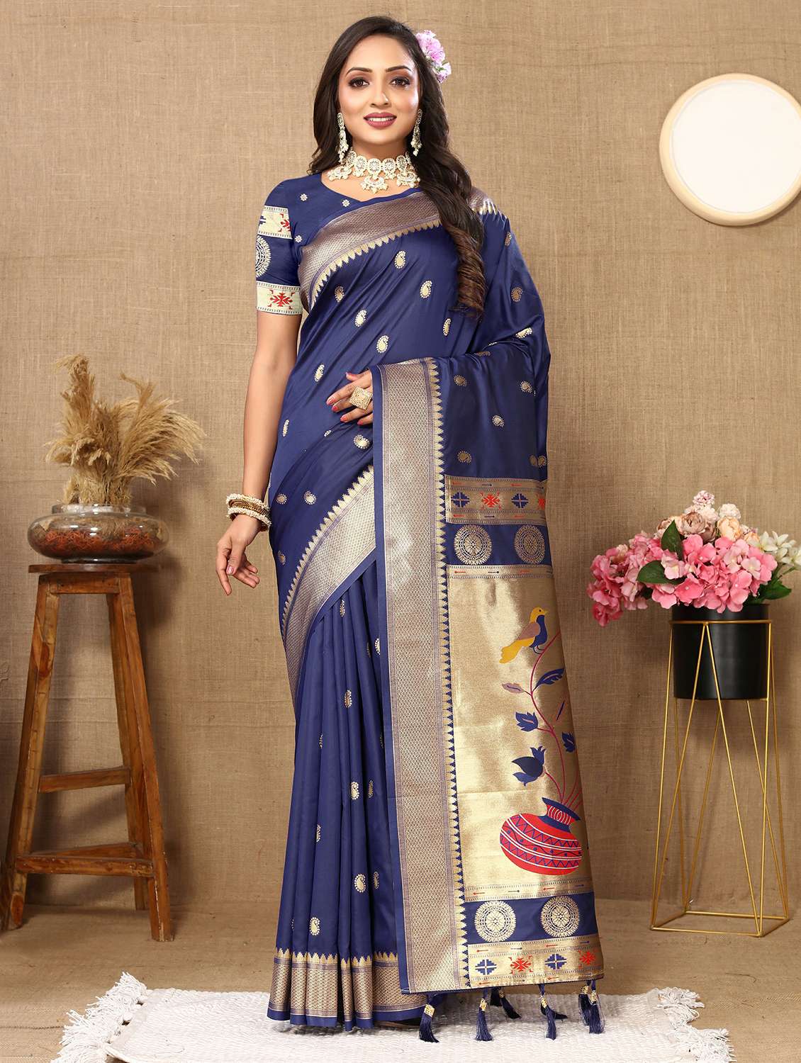 women self design paithani saree with blouse - 22022422 -  Standard Image - 1