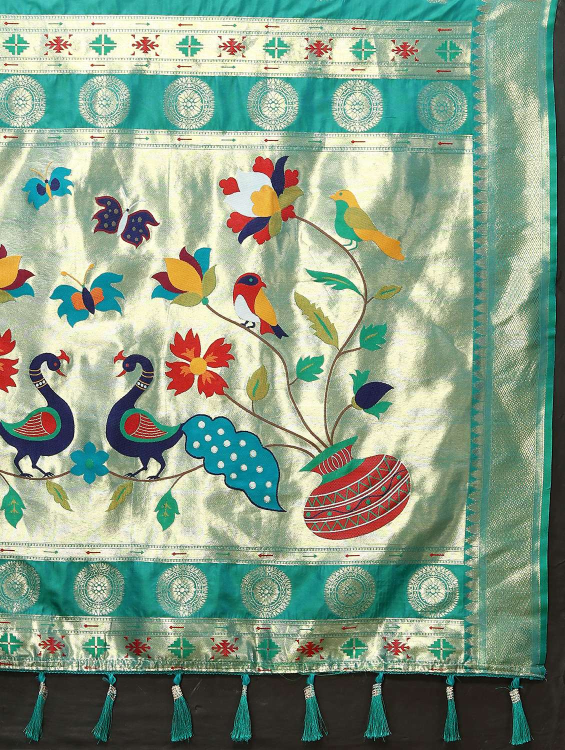 women self design paithani saree with blouse - 22022424 -  Standard Image - 4