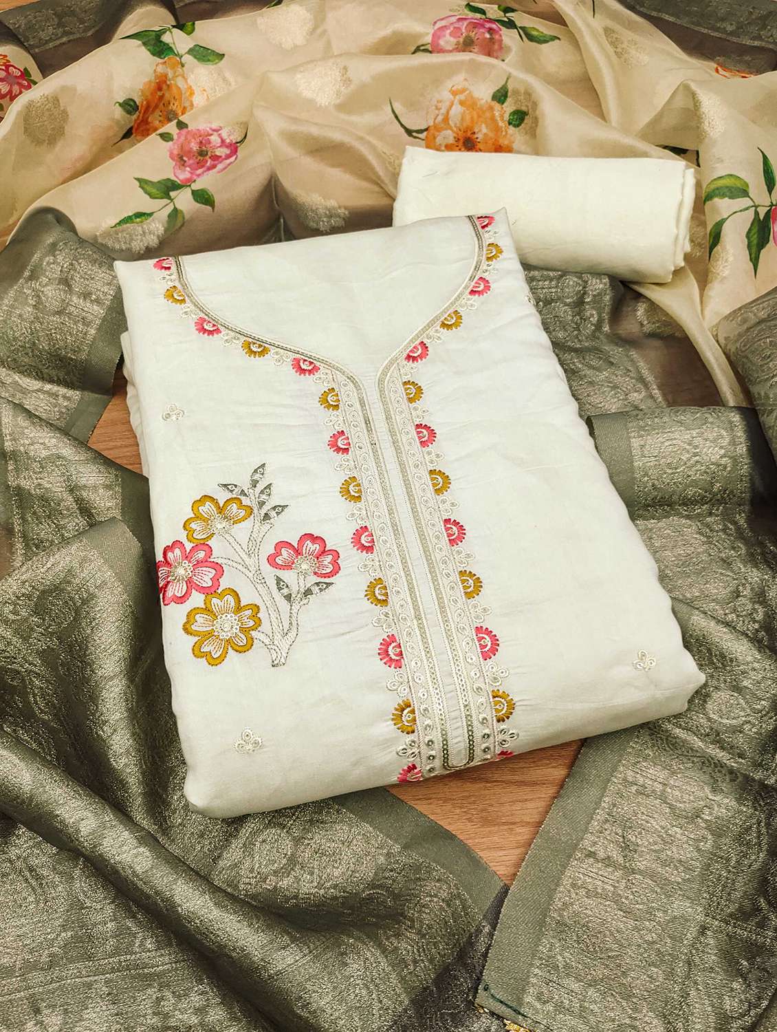 women solid with work embroidered unstitched suit set - 22022457 -  Standard Image - 1