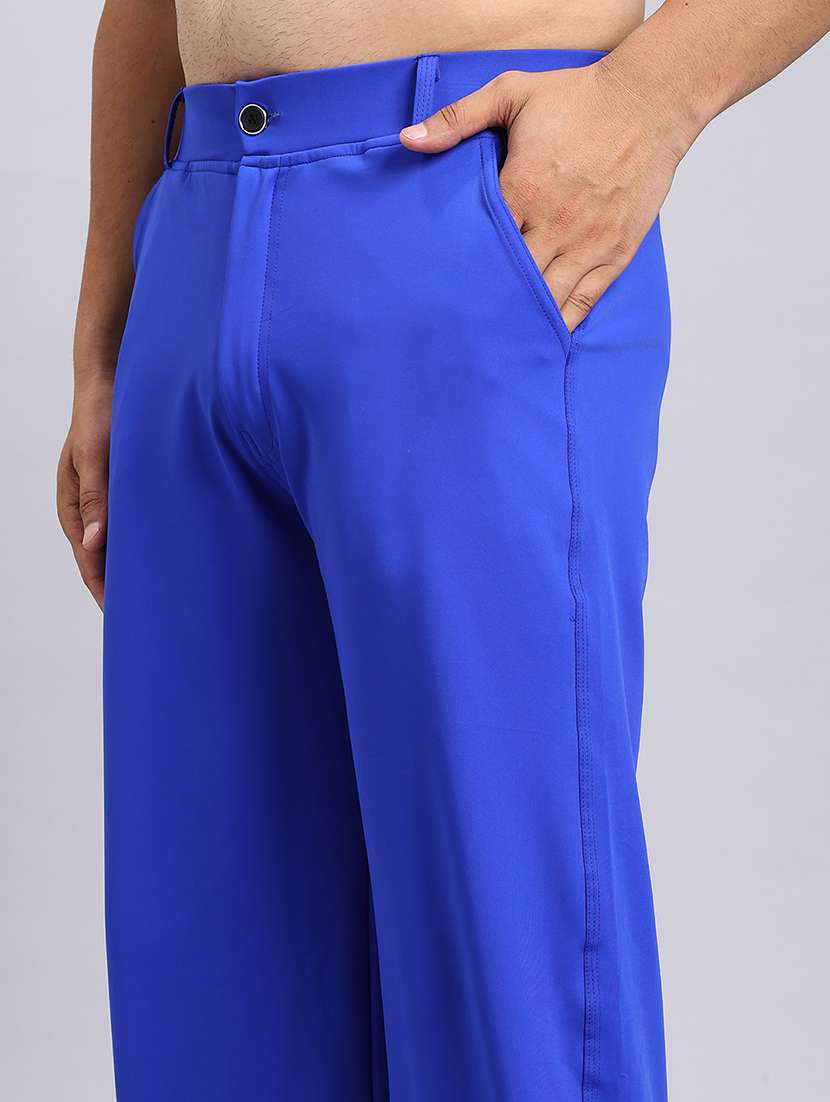 men solid mid rise loose fit chinos  - 22022480 -  Standard Image - 4