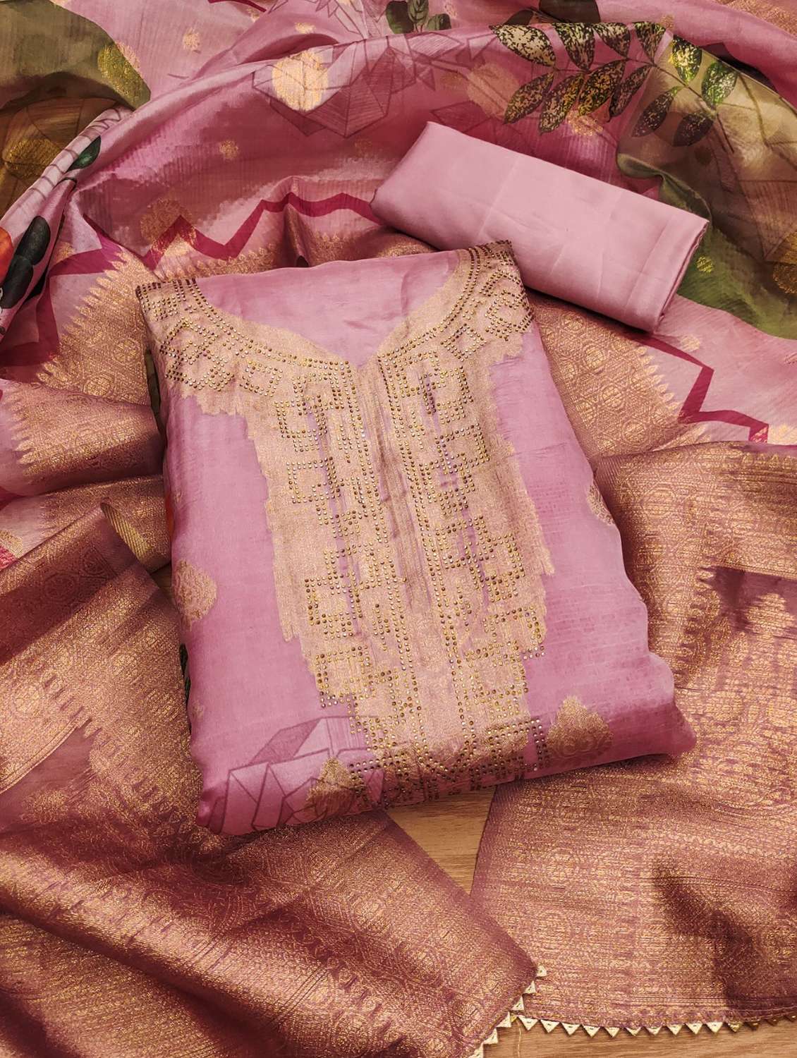 women self design embellished unstitched suit set - 22022524 -  Standard Image - 1