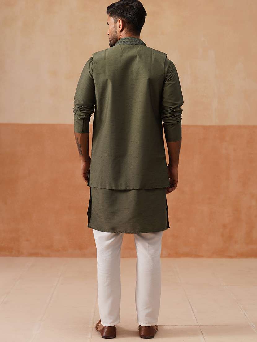 men embroidered mandarin collar nehru jacket - 22022547 -  Standard Image - 4