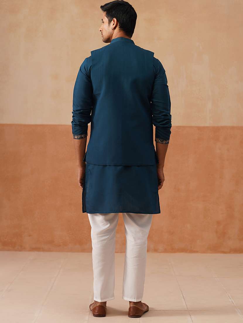 men embroidered mandarin collar nehru jacket - 22022553 -  Standard Image - 4