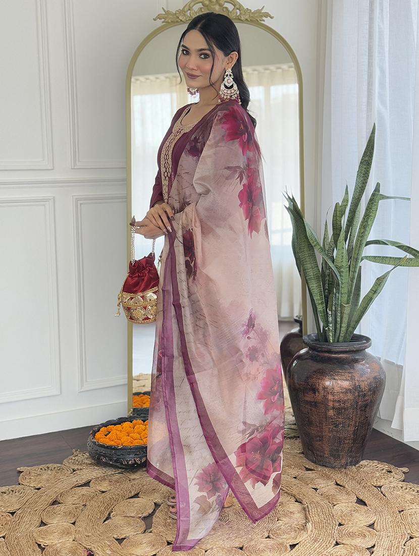 women embroidered three quarter sleeve kurta pant with dupatta set - 22022740 - Standard Image - 1