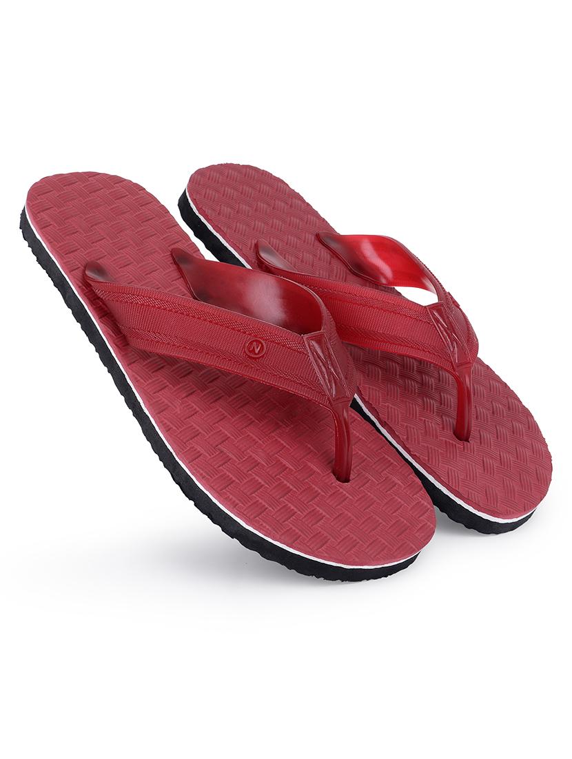 men maroon toe separator slipper - 22022837 -  Standard Image - 1