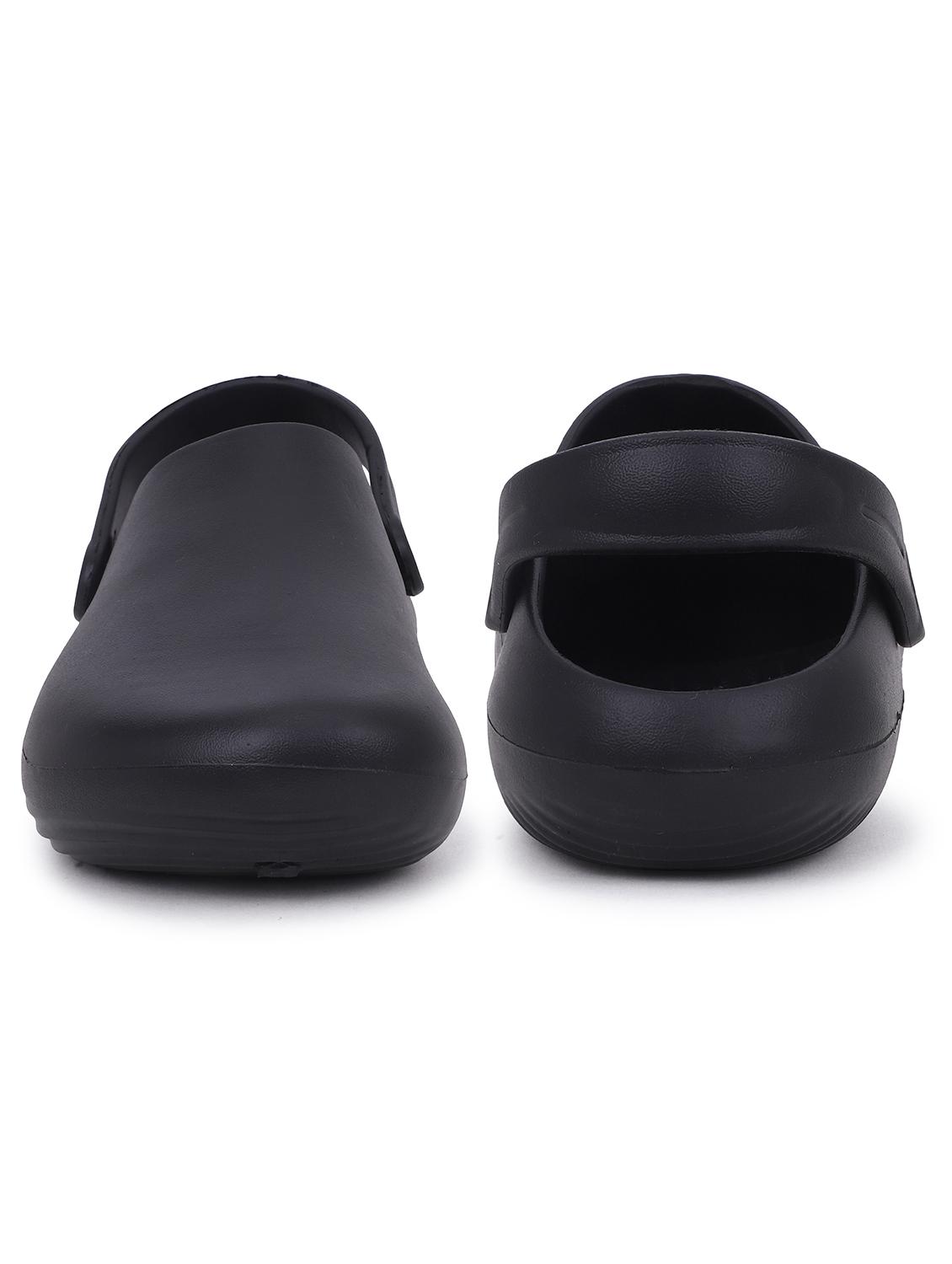 black solid slip-on clogs for men - 22023988 - Standard Image - 4
