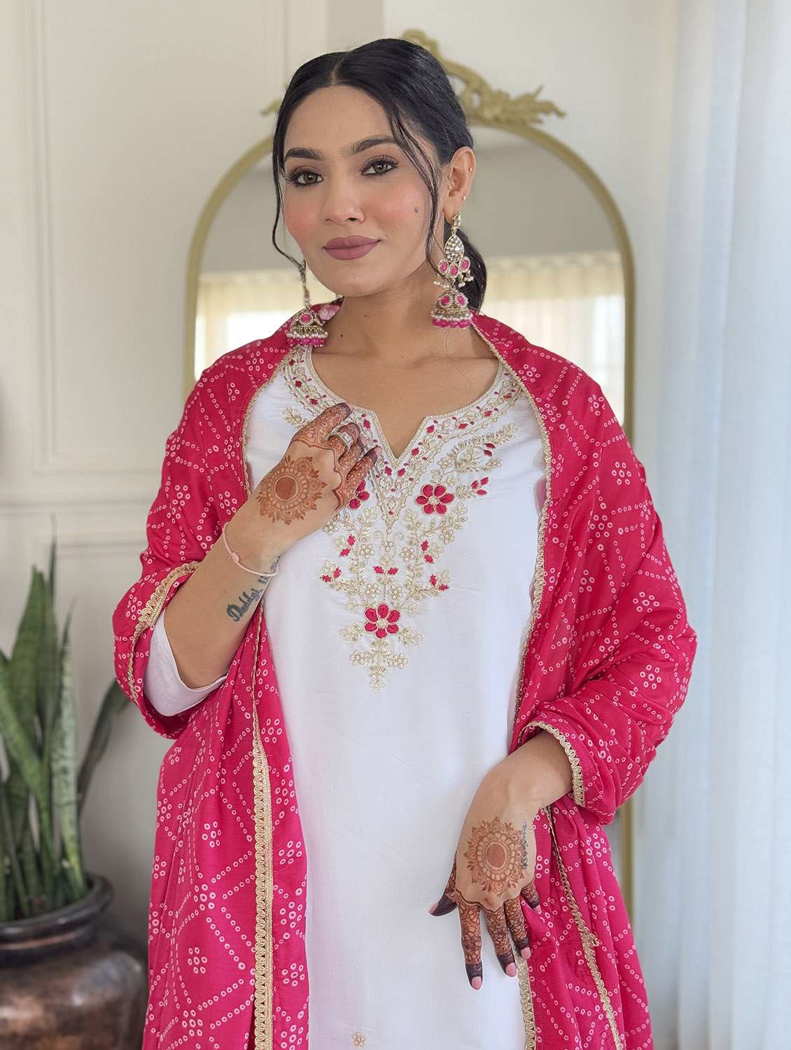 women embroidered three quarter sleeve kurta pant with dupatta set - 22024880 - Standard Image - 4