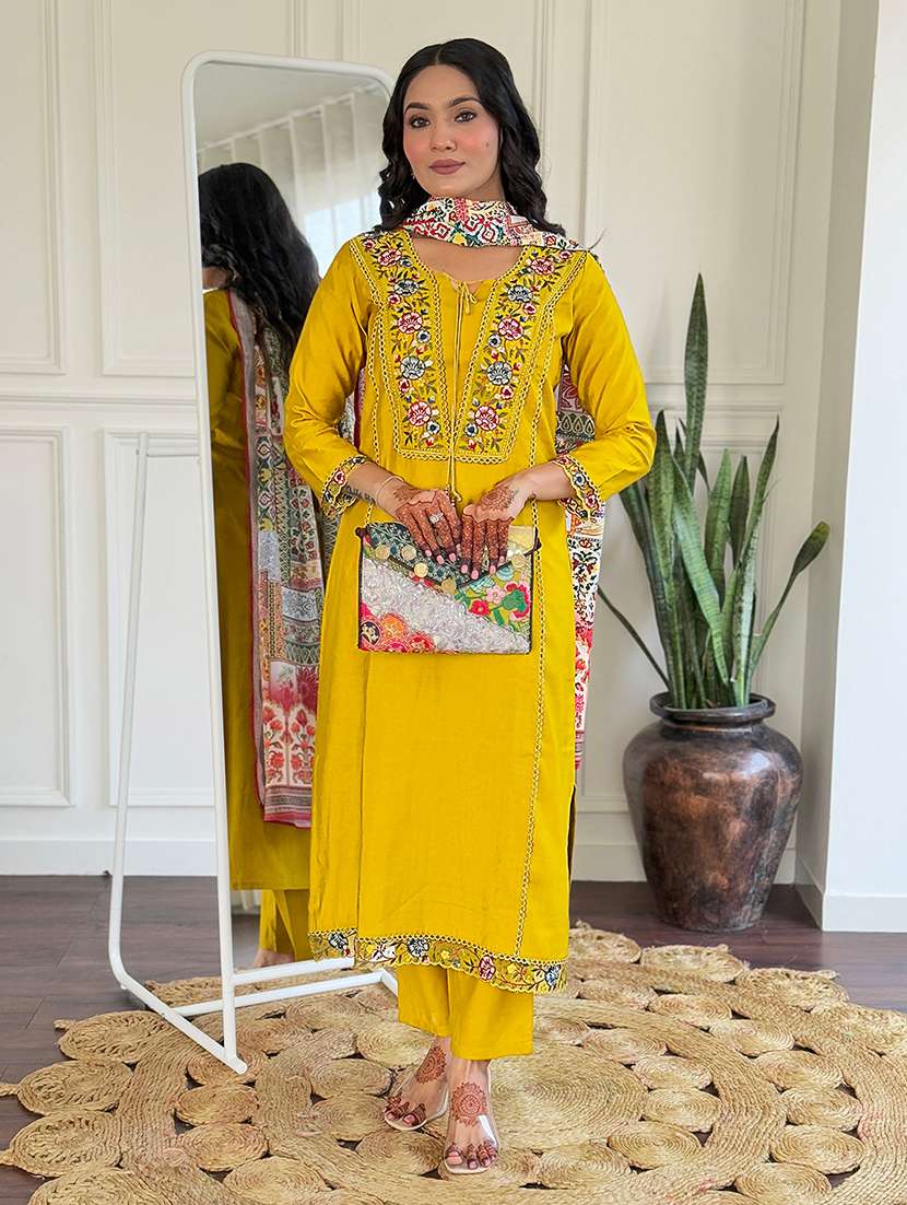 women embroidered three quarter sleeve kurta pant with dupatta set - 22024881 -  Standard Image - 1