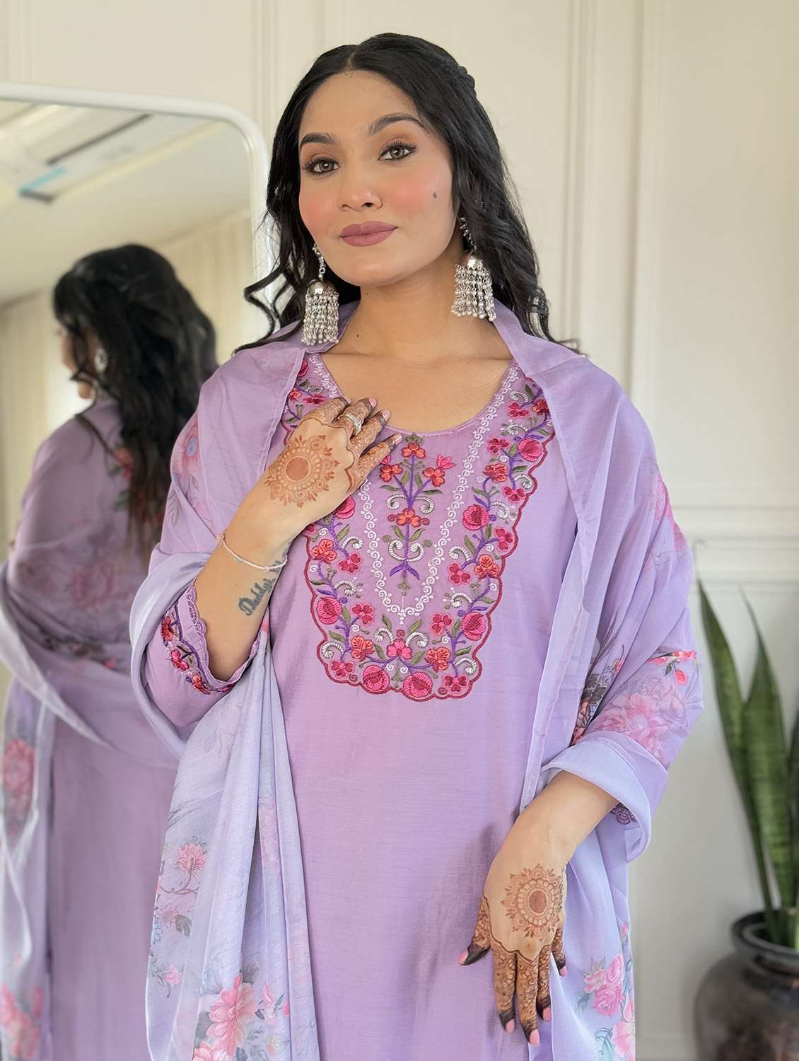 women embroidered three quarter sleeve kurta pant with dupatta set - 22024883 - Standard Image - 4