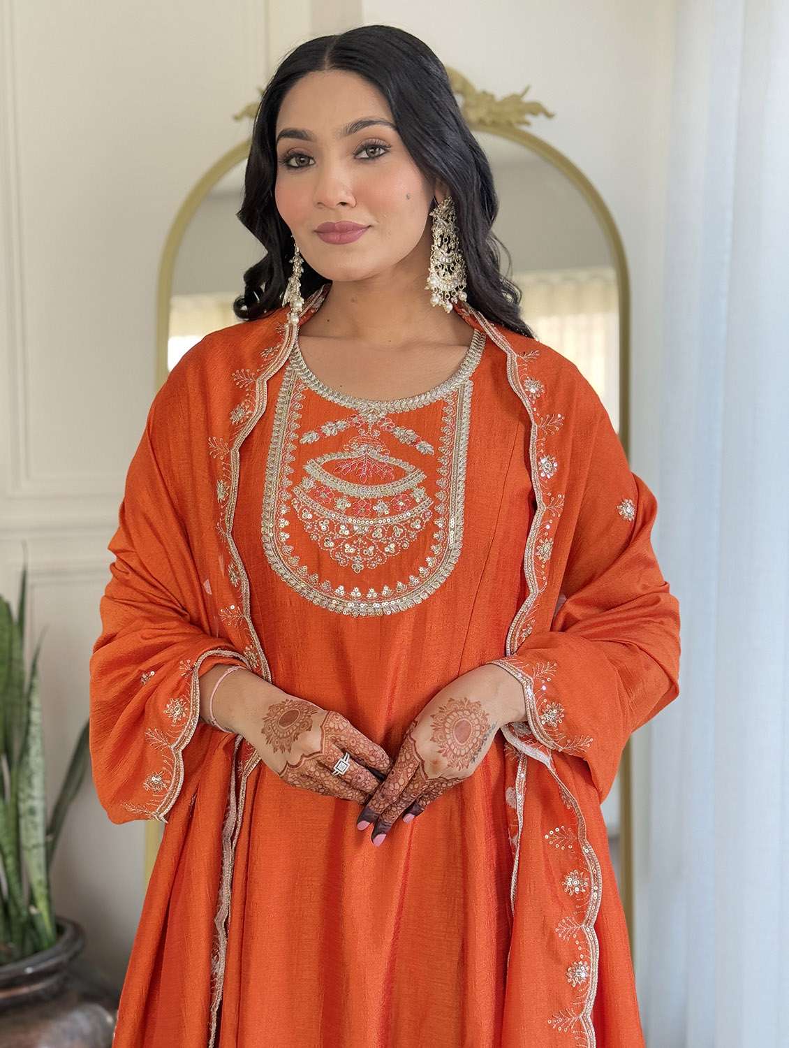 women embroidered three quarter sleeve kurta pant with dupatta set - 22024884 - Standard Image - 4