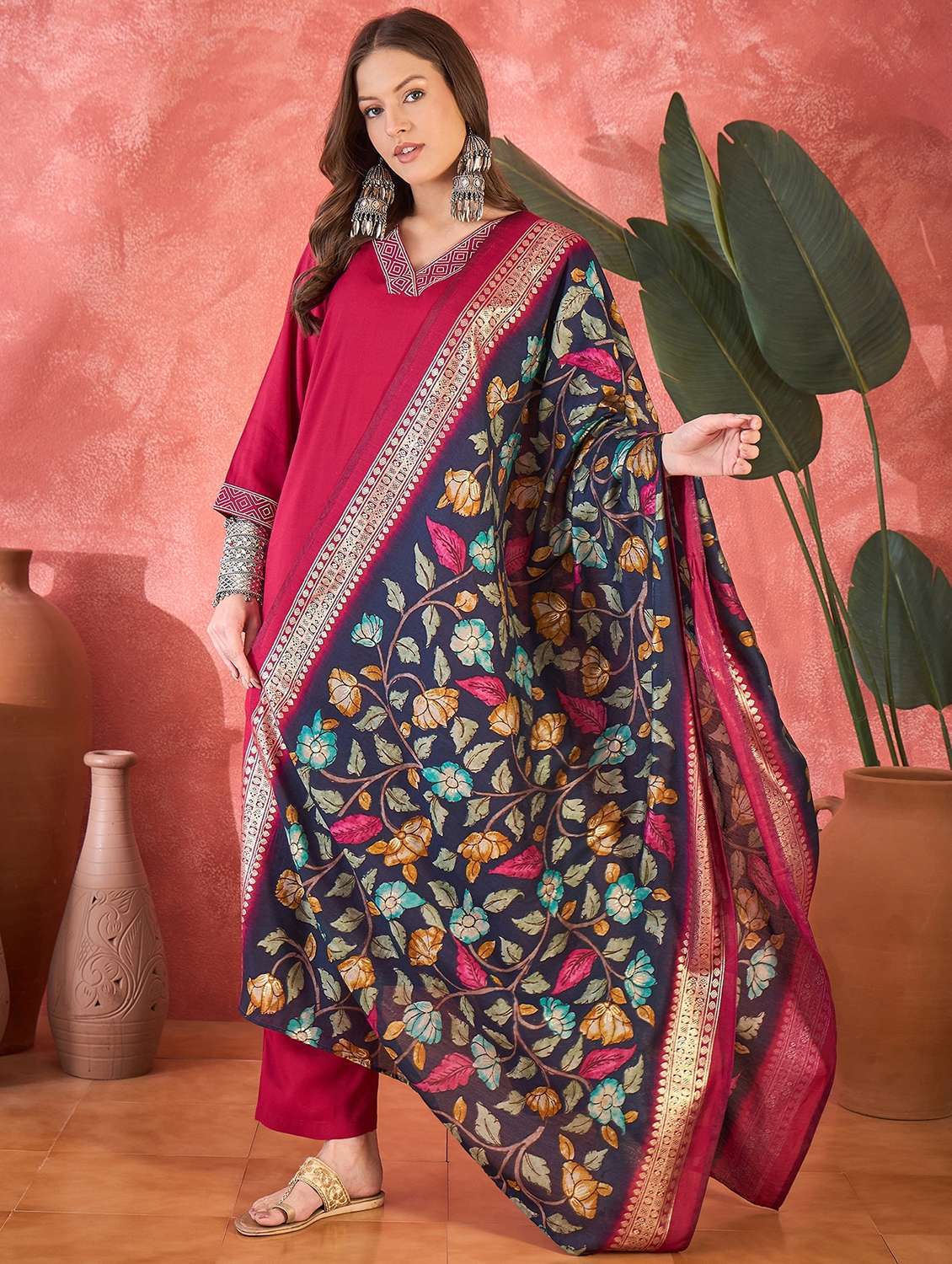 women solid three quarter sleeve kurta pant with dupatta set - 22026237 -  Standard Image - 1