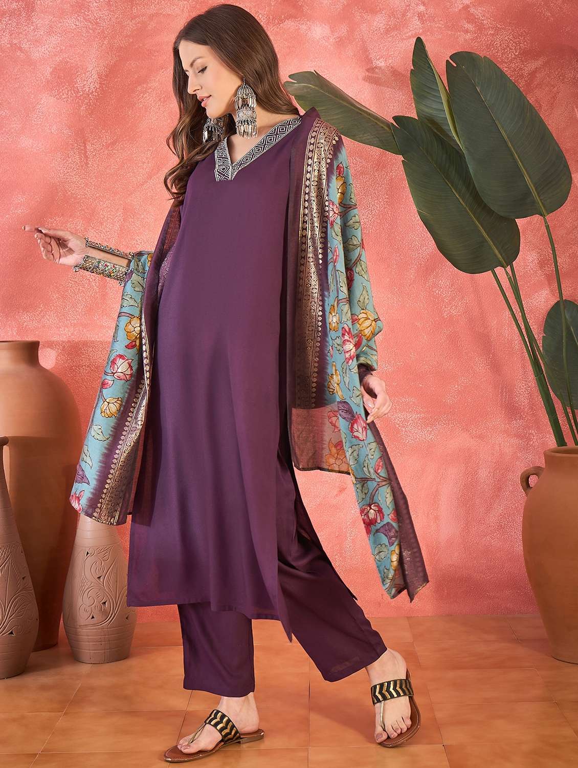 women solid three quarter sleeve kurta pant with dupatta set - 22026238 -  Standard Image - 1