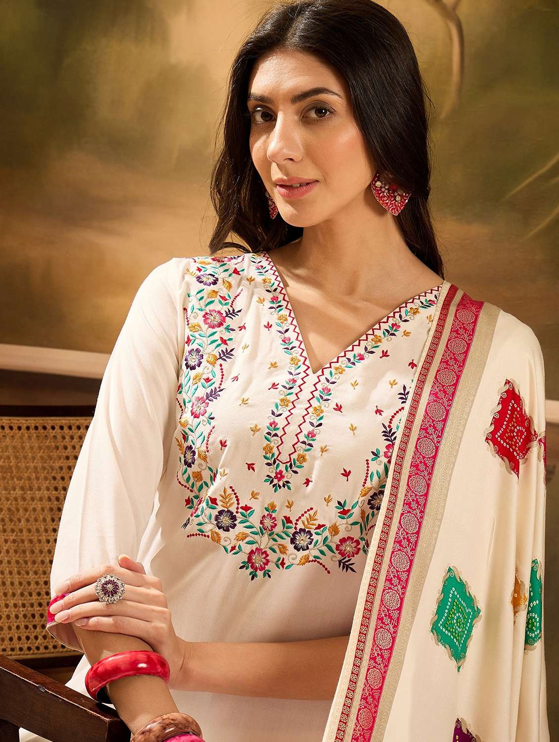 women printed three quarter sleeve kurta pant with dupatta set - 22026245 - Standard Image - 4