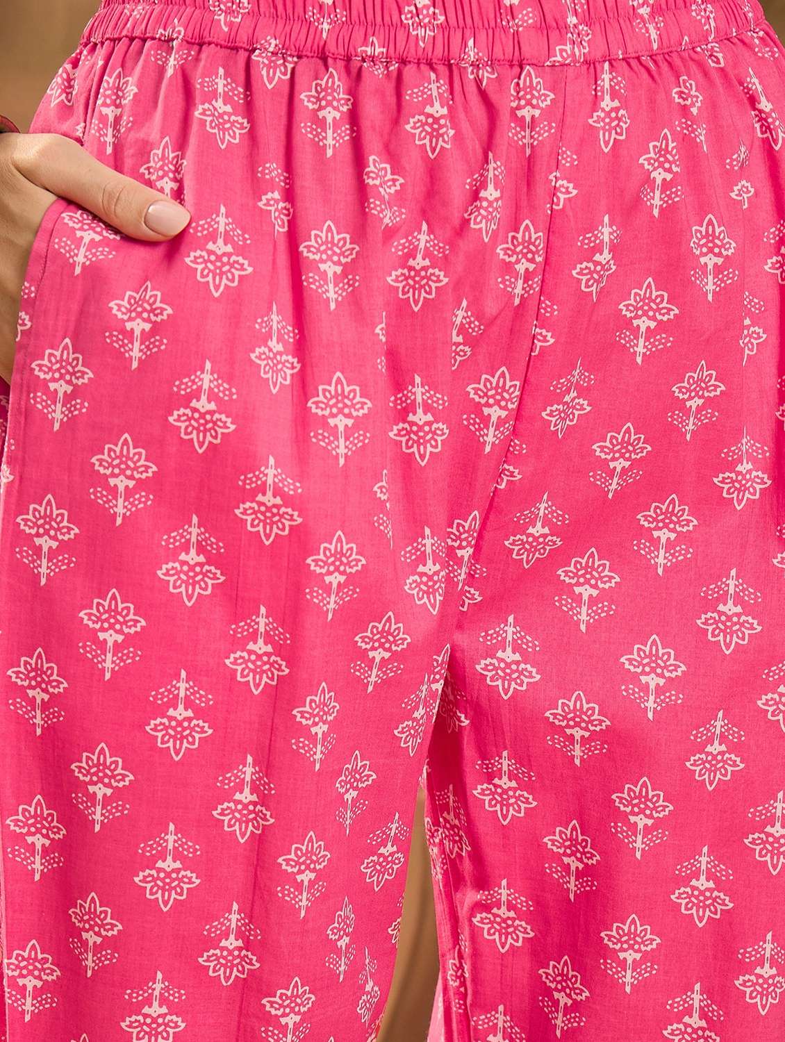 women printed three quarter sleeve kurta pant with dupatta set - 22026265 - Standard Image - 4