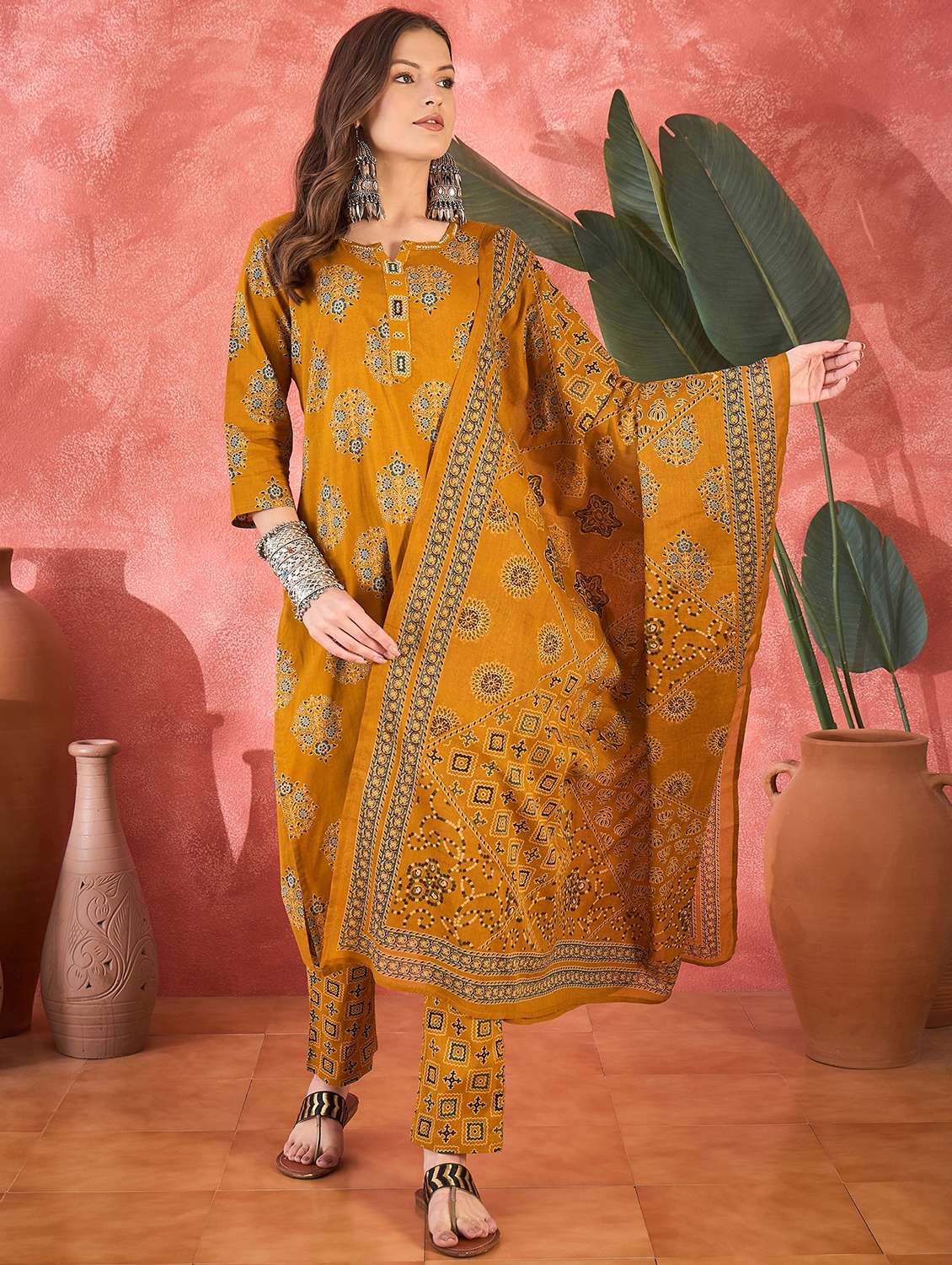 women floral printed three quarter sleeve kurta pant with dupatta set - 22026274 - Standard Image - 1