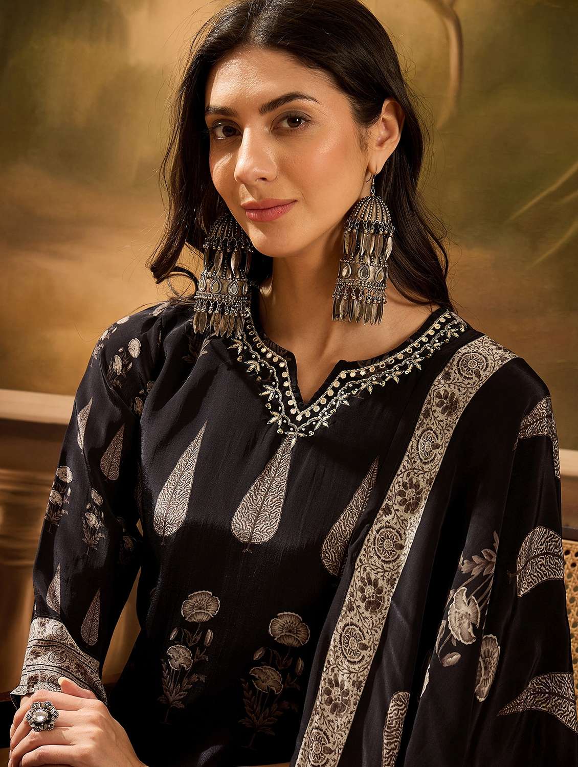 women printed three quarter sleeve kurta pant with dupatta set - 22026277 - Standard Image - 4