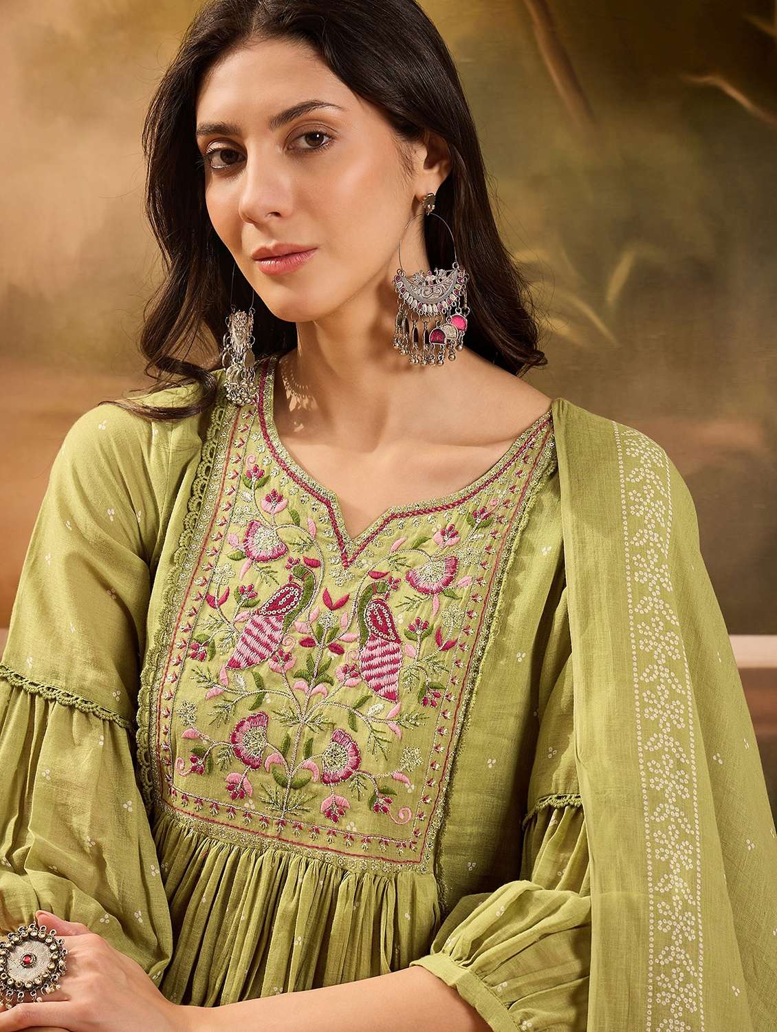 women printed three quarter sleeve kurta pant with dupatta set - 22026283 - Standard Image - 4