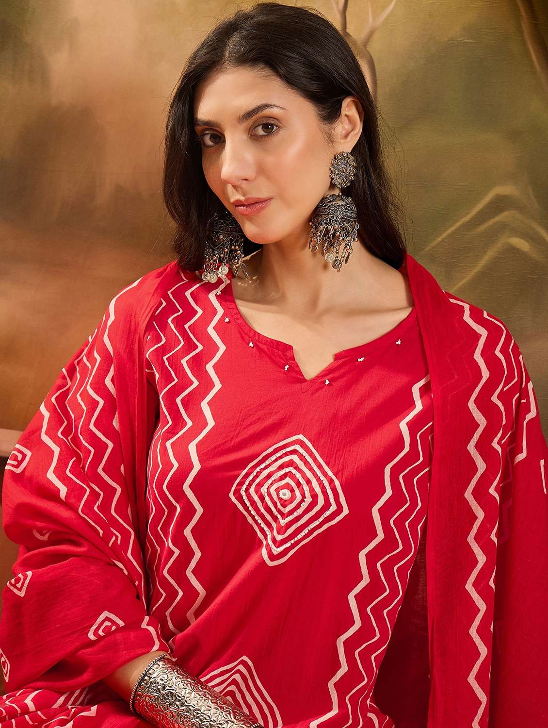 women printed three quarter sleeve kurta pant with dupatta set - 22026285 - Standard Image - 4