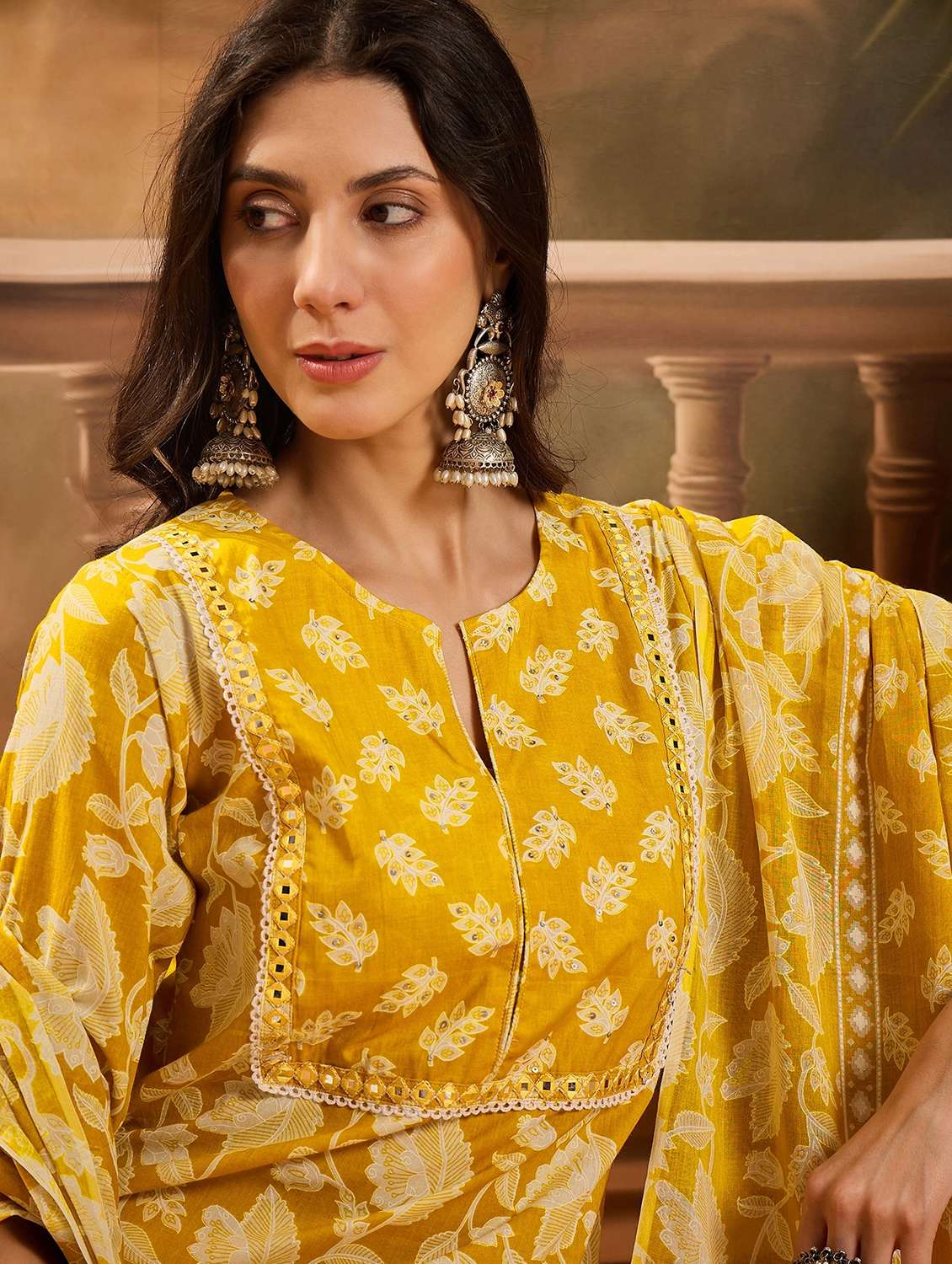 women printed three quarter sleeve kurta pant with dupatta set - 22026289 - Standard Image - 4