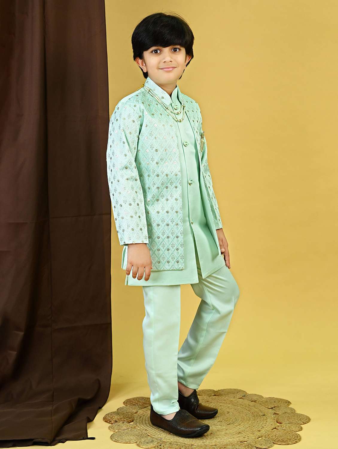 boys embroidered mandrain collar sherwani set - 22026303 - Standard Image - 1