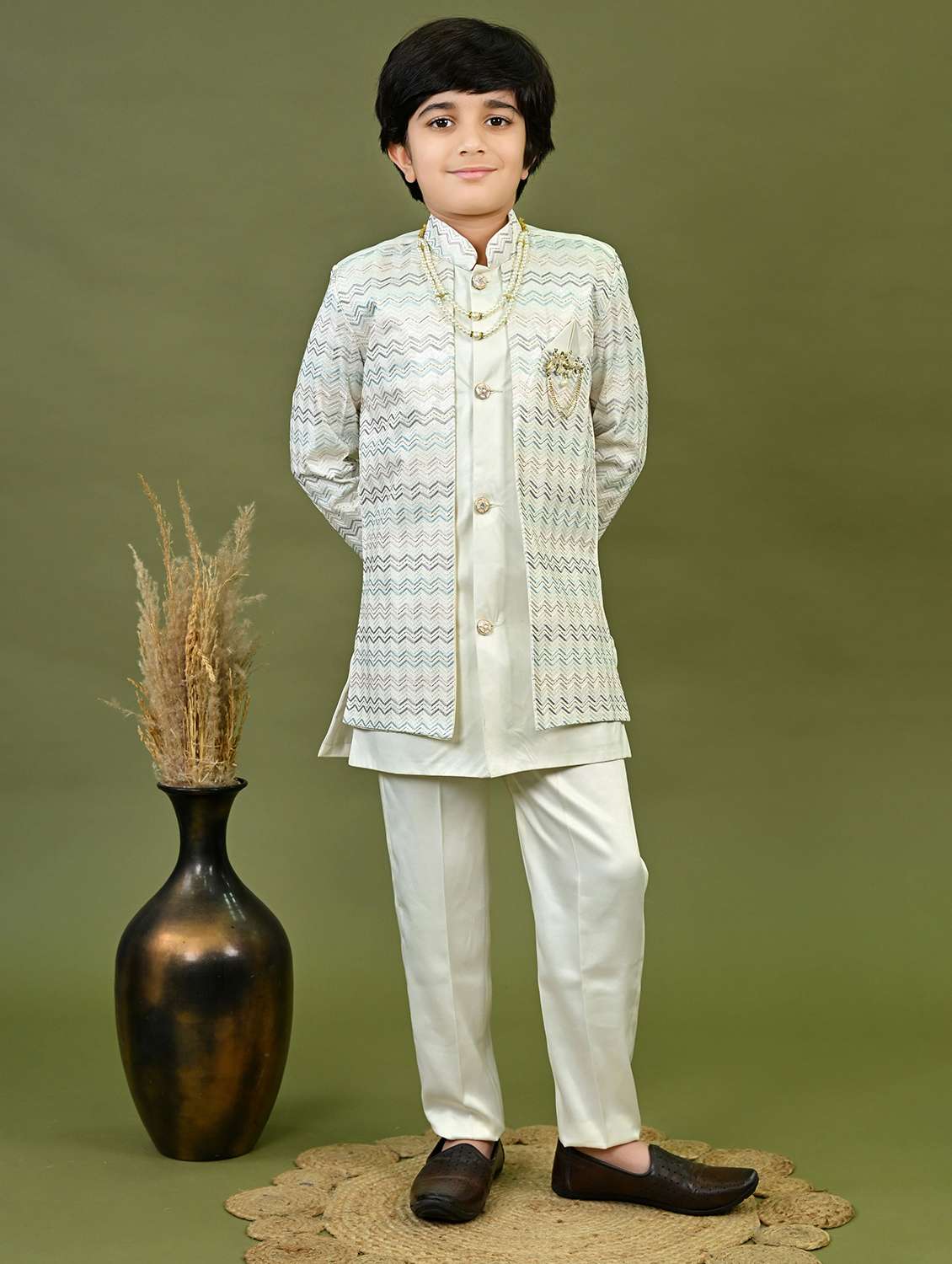boys embroidered mandrain collar sherwani set