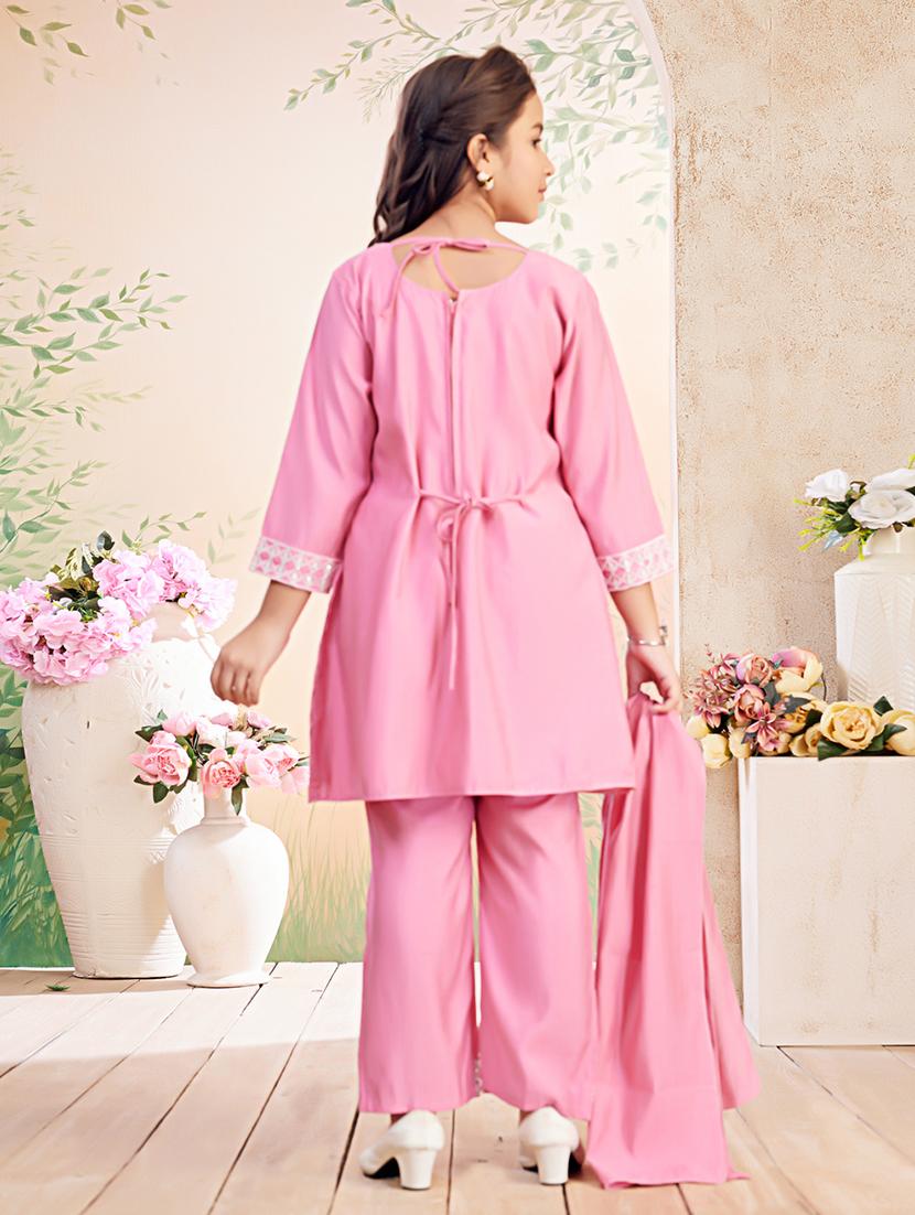 girls embroidered kurta pant set with dupatta - 22026363 - Standard Image - 4