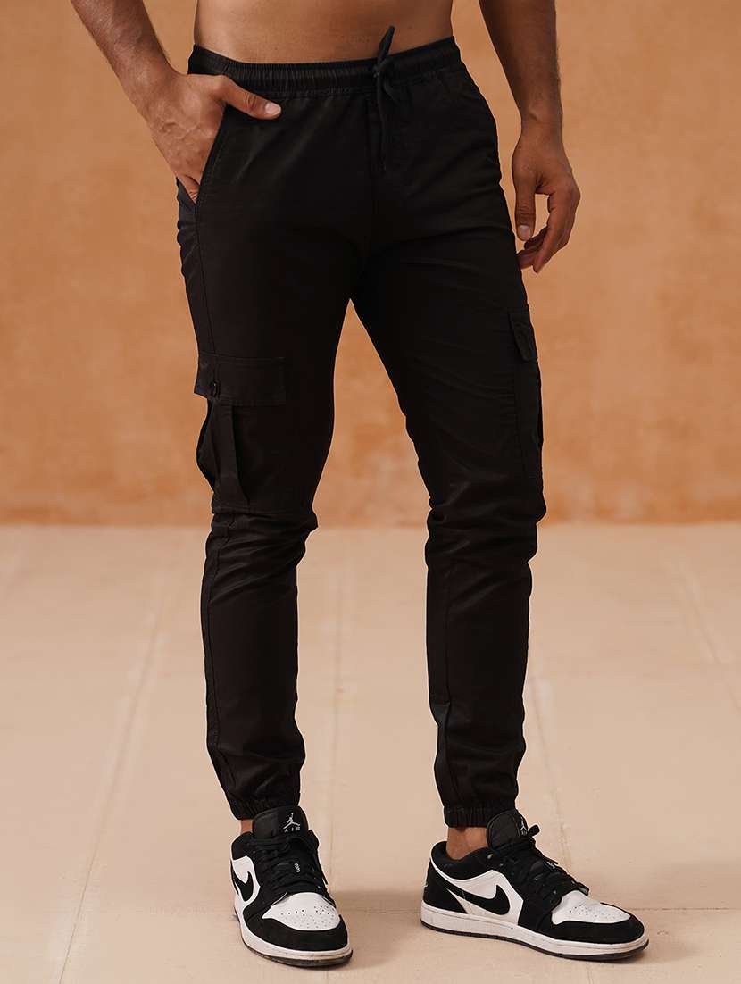 men solid mid rise regular fit cargo - 22026561 -  Standard Image - 1