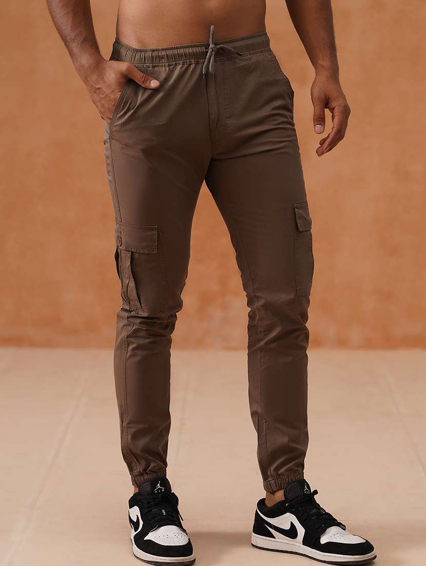 men solid mid rise regular fit cargo - 22026562 -  Standard Image - 1