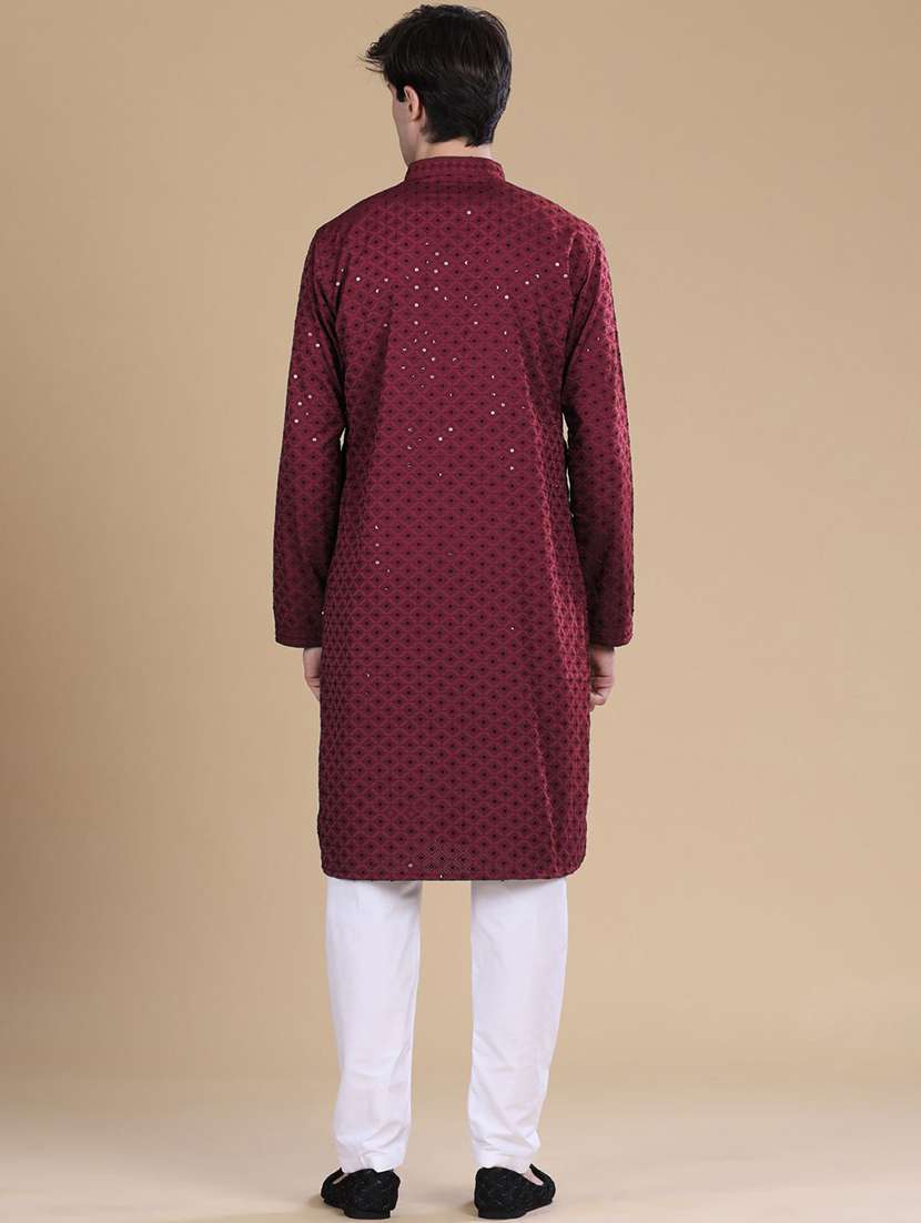 men solid with work mandarin neck long kurta - 22027158 - Standard Image - 4