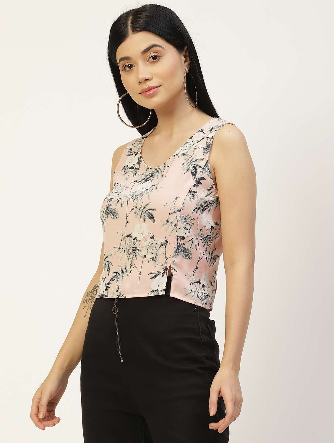 women floral print sleeveless crop top - 22028412 -  Standard Image - 1